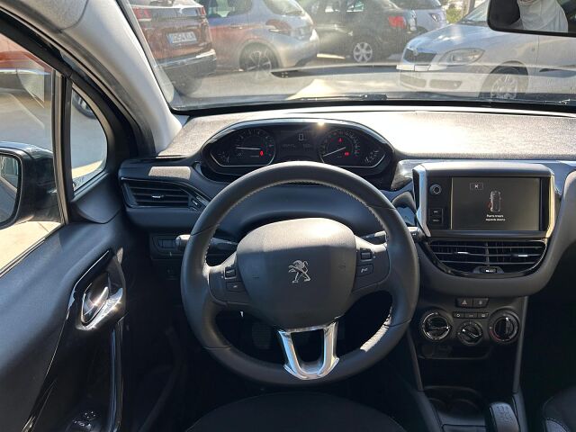 PEUGEOT 208 ALLURE 1.2 E-THP SPANISH LHD IN SPAIN 90000 MILES SUPERB 2015